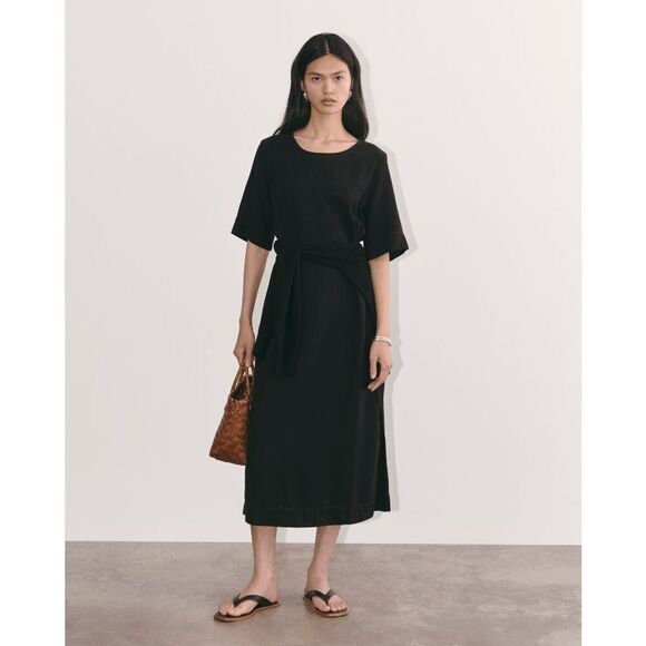 Everlane Dresses & Skirts - Everlane Buttersoft Black The Relaxed T-Shirt Midi Dress Women's Size XS NWT